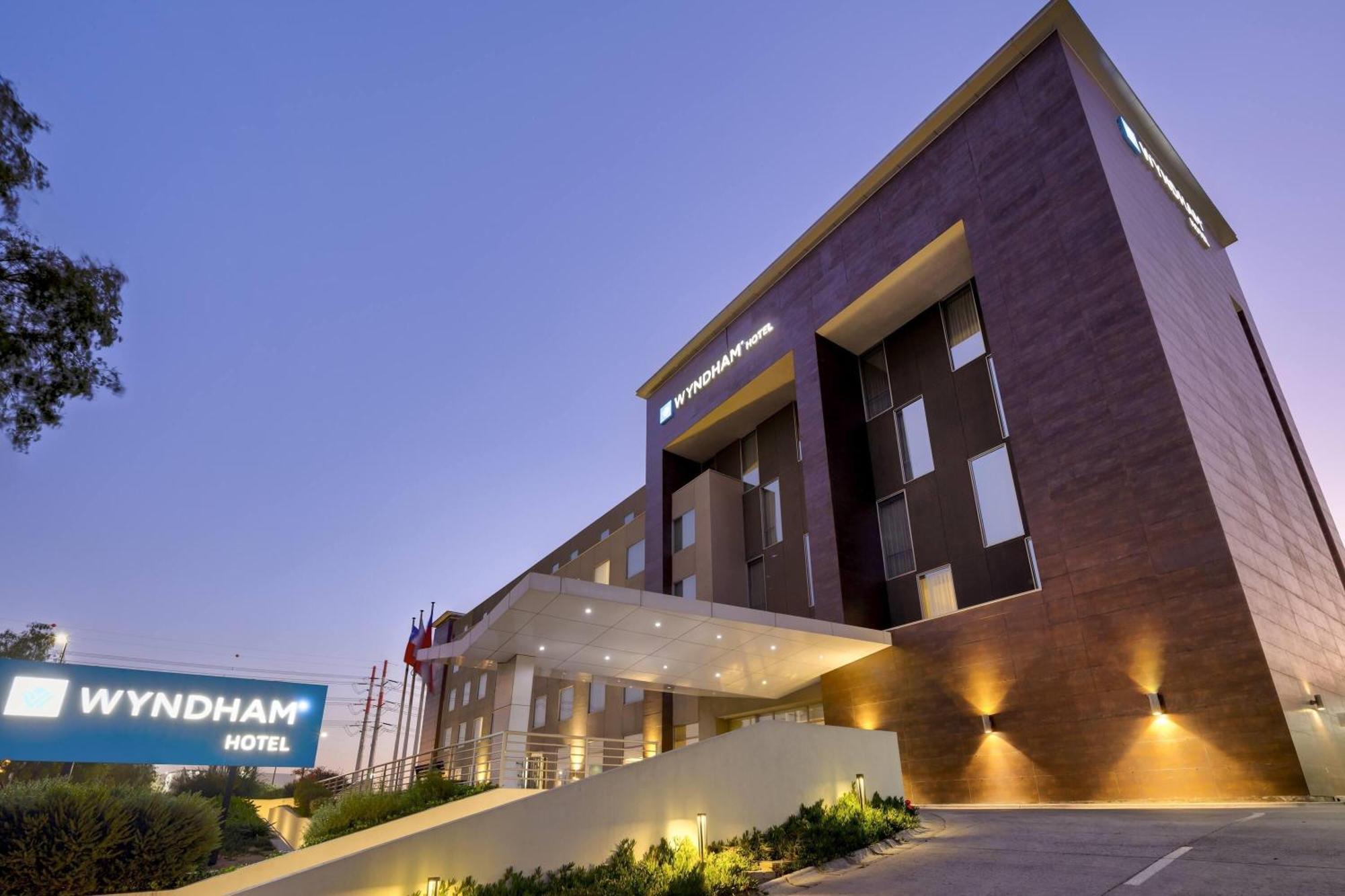 Wyndham Santiago Aeropuerto