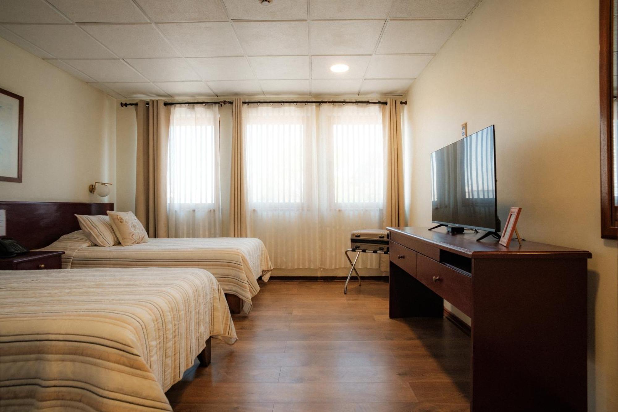 Tur Hotel Santiago