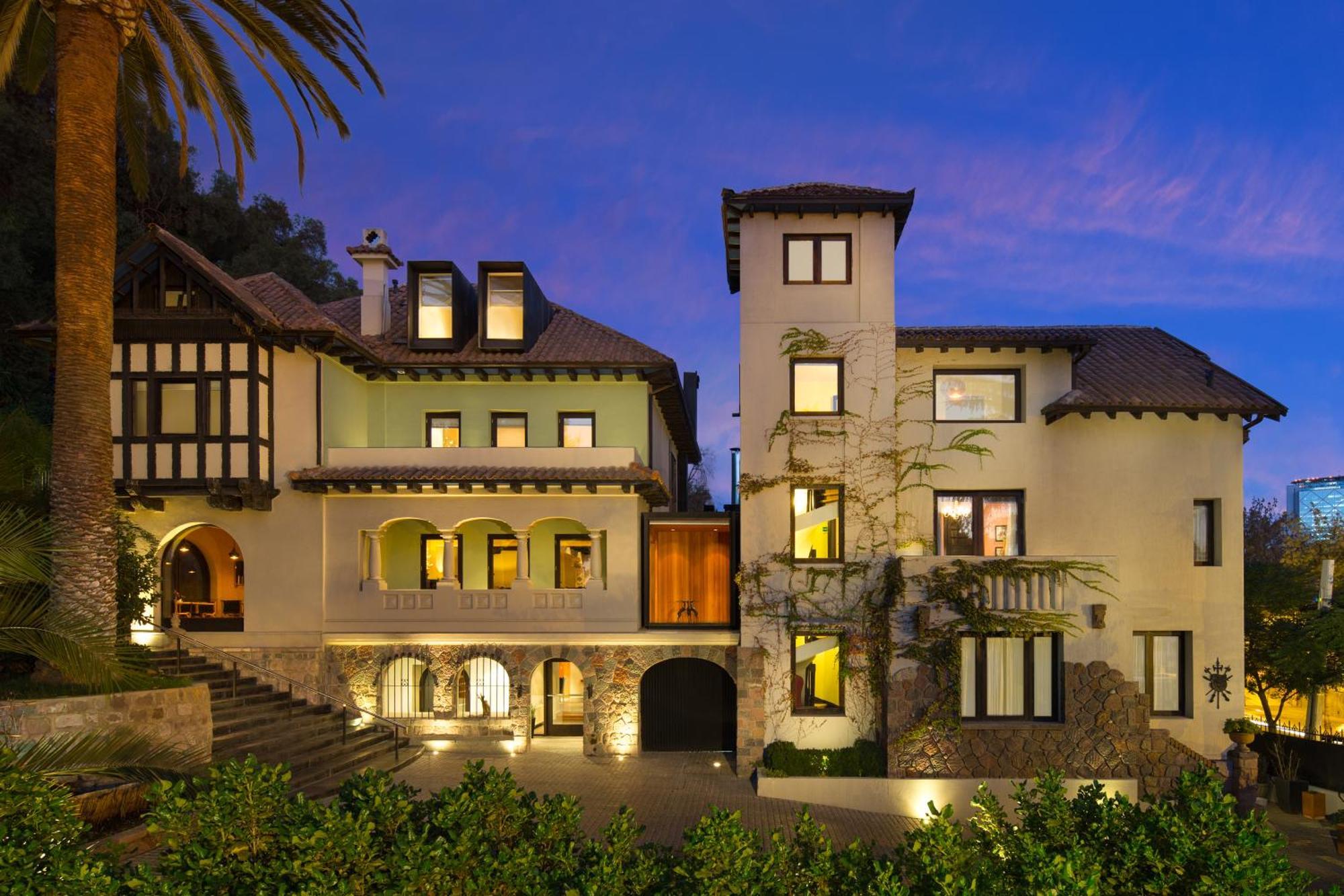 Aubrey Hotel Boutique