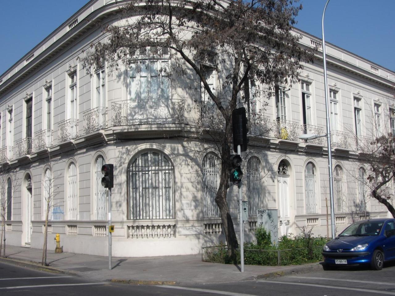 Residencial Praga Hostel - Santiago