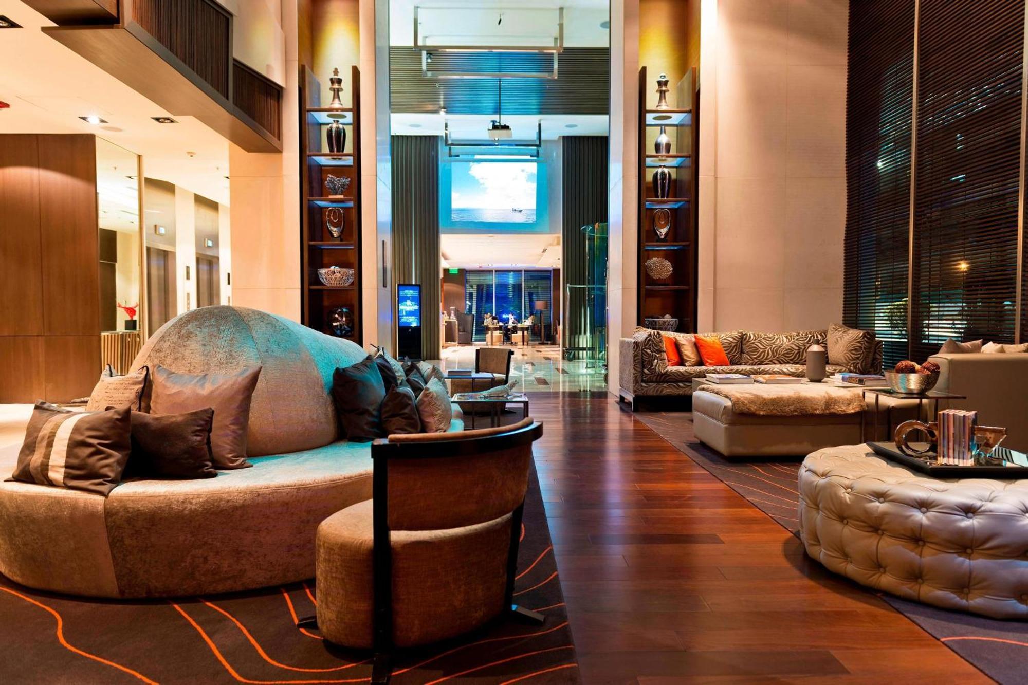 Renaissance Santiago By Marriott