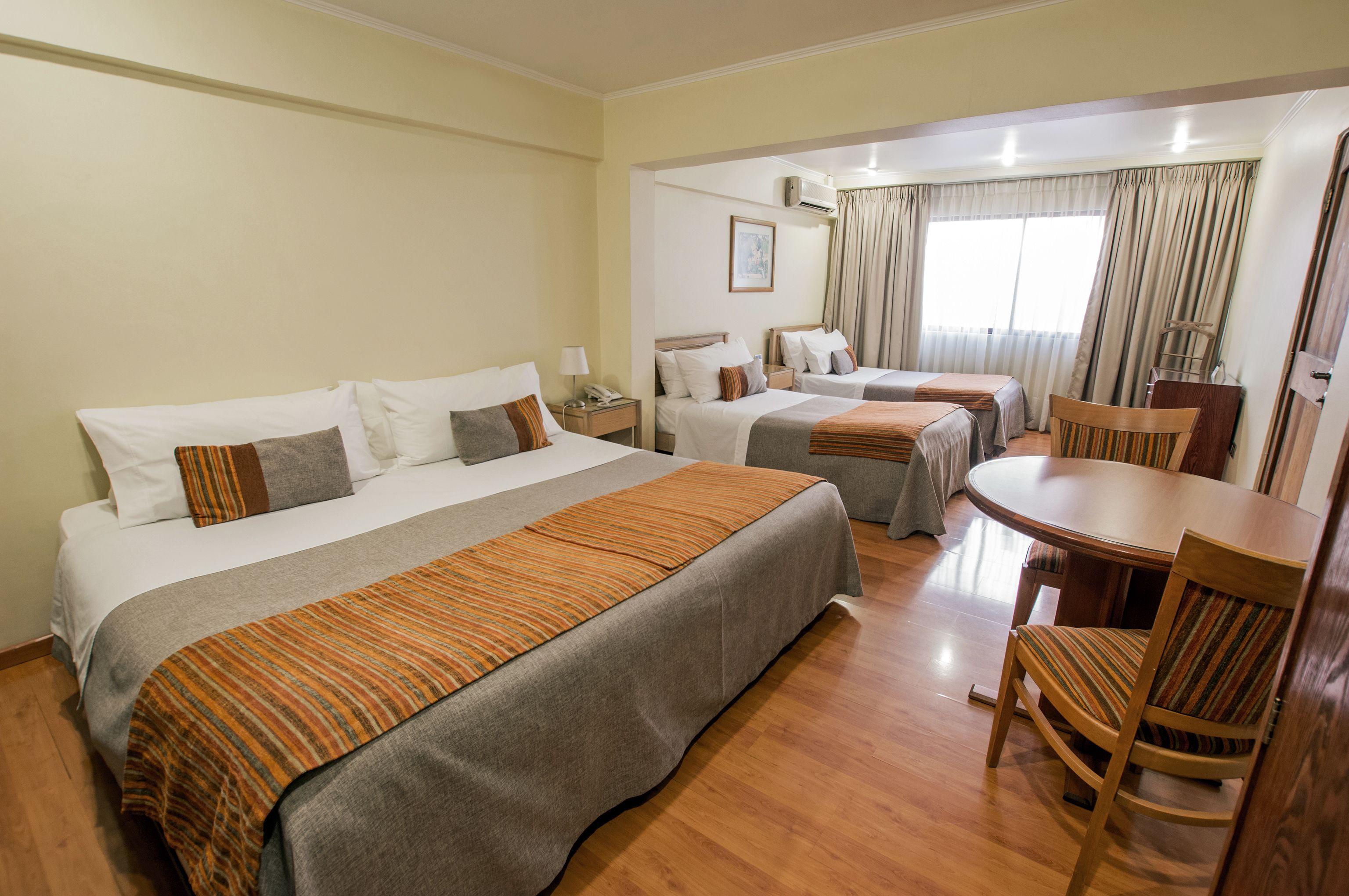 Hotel Dacarlo - Santiago